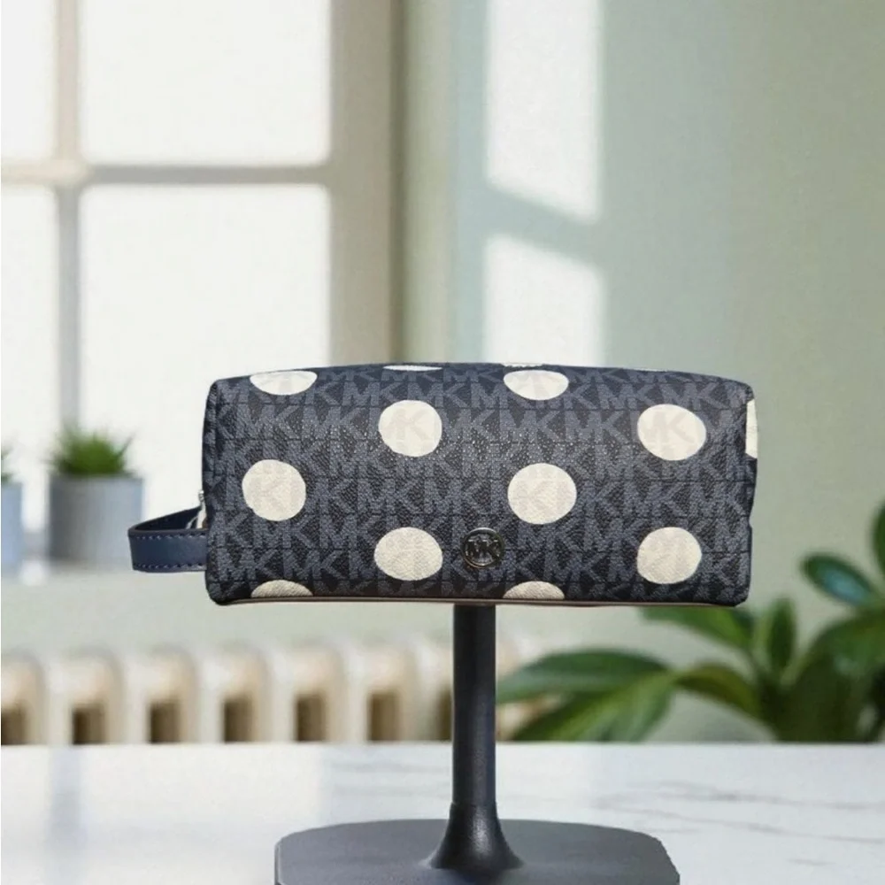 Michael Kors jet set polka dot signature logo travel cosmetic makeup bag